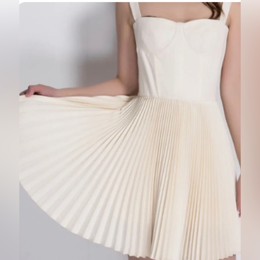 Momoshero Dress Size XS - Picture 1 of 14